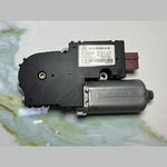 Bild in die Galerieansicht laden, 2015 Mercedes-Benz ML350 Sunroof Motor A1669000409 ML and GLE Class W166