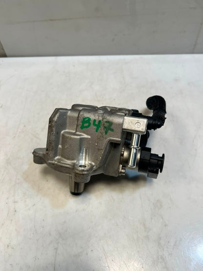 BMW 2' F45 F46 B47 F20 F30 F10 G30 Fuel Injection High Pressure Pump 8511626 