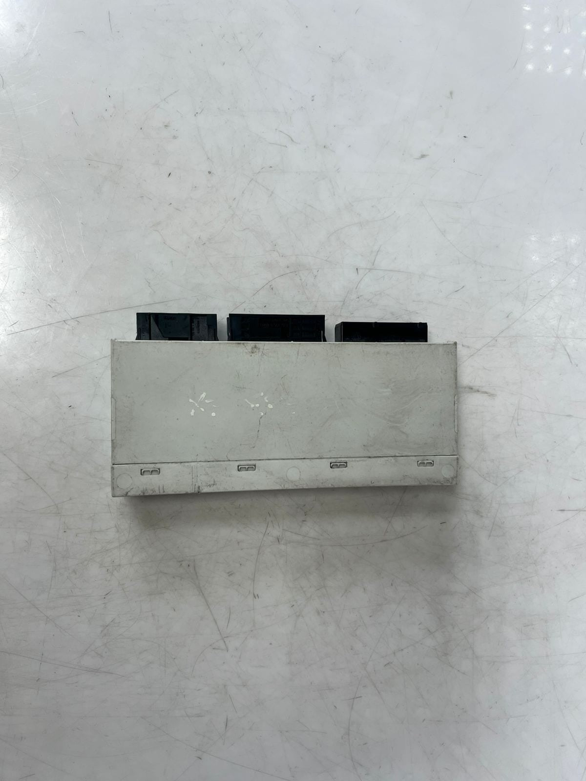 2008 BMW X3 E83 GM5 Body Control Module BCM 9161931 OEM