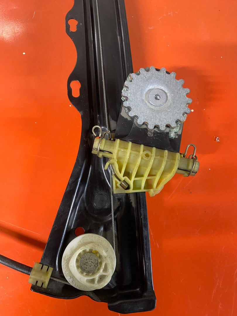 2015-2016 BMW 428i Gran Coupe Window Regulator 7326328
