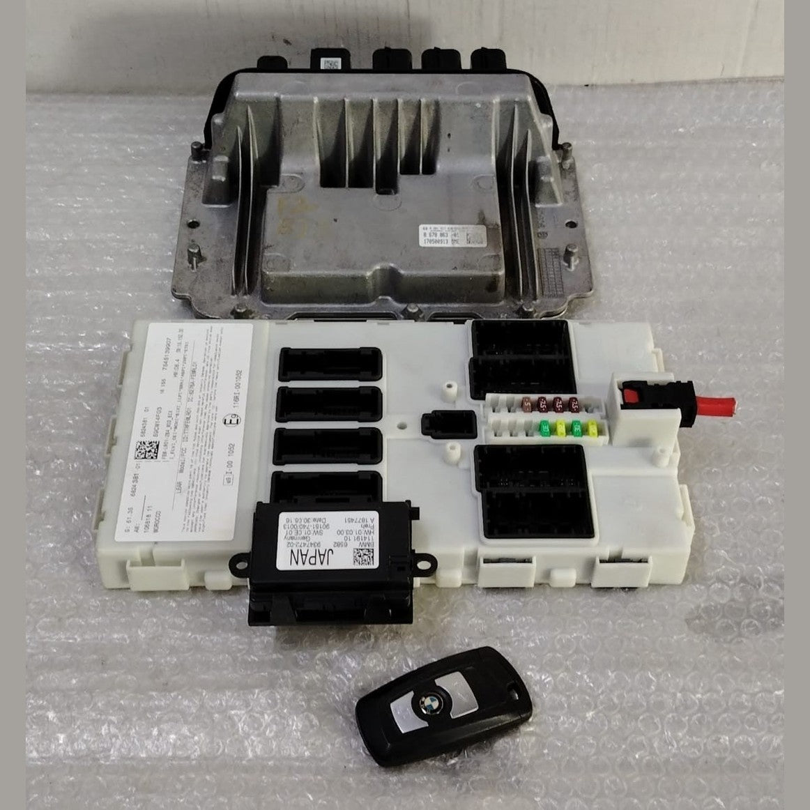 OEM BMW F30 F20 B38 Engine Control Module Unit ECU DME SET 8678863 BOSCH