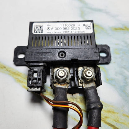 2013-2020 Mercedes-Benz Battery Control Relay Control Module 0009822023 OEM