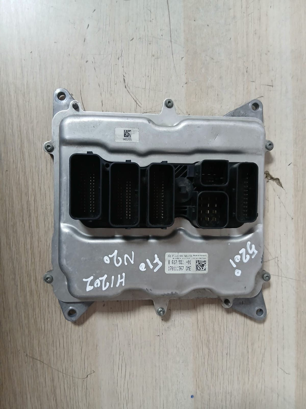 2011-2013 BMW F10 N20 520I Engine Control Unit SET DME+CAS4 CA+ 2KEYS 8617551