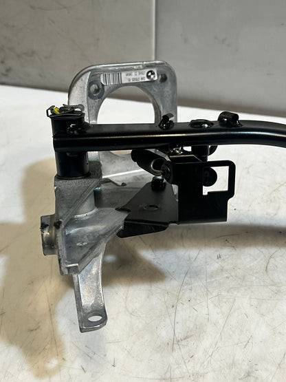 2009-2016 BMW Z4 Series E89 Brake Pedal Assembly 6785885 OEM