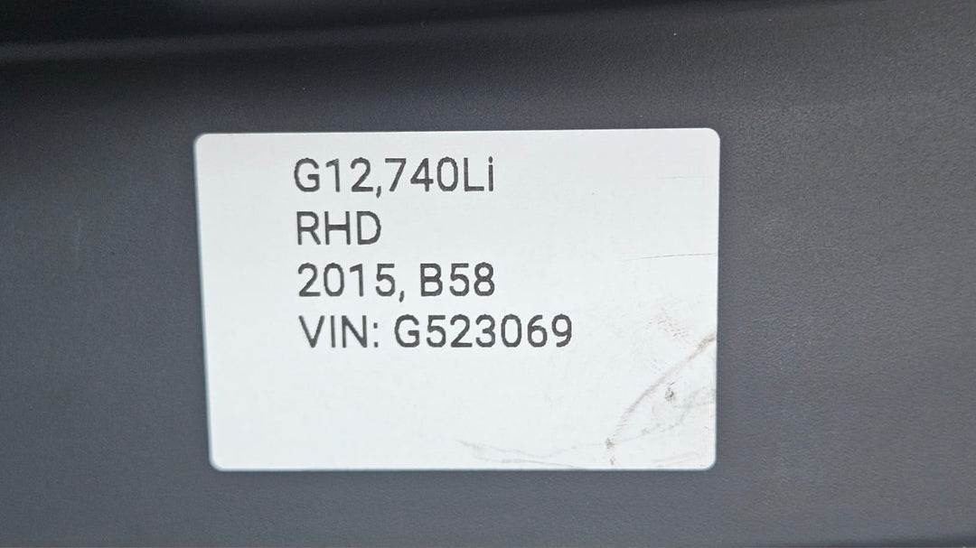 6805326-2015-2019 BMW 740i G11 G12 Central Information Display OEM