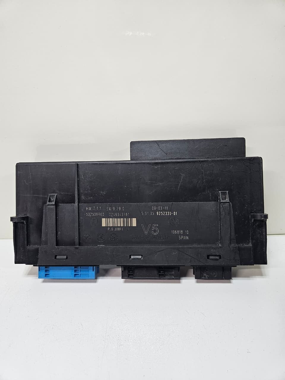 BMW F01 ECU Body Control Module Unit Junction Box Pl6 JBBFE III V5 9252330