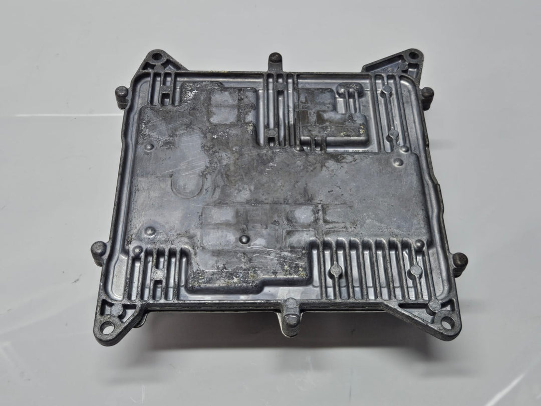 8610678-2011-2015 BMW X1 E84 N20B20A Engine Control Unit DME ECU Only OEM