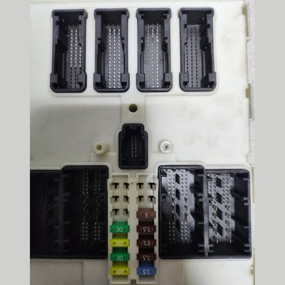 BMW F30 F31 Front Electronic Module 6843899 OEM