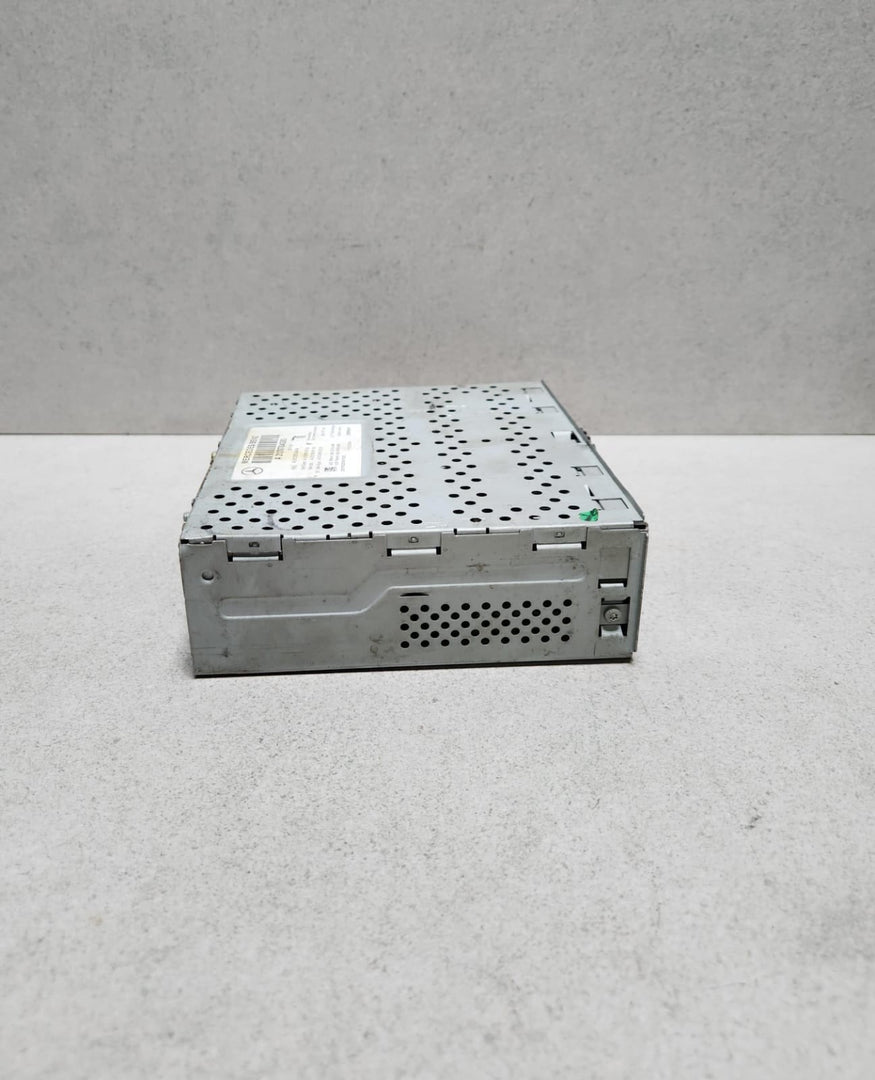 Benz Tv Tuner A2128704389 W212 E-Class and W204 C-Class