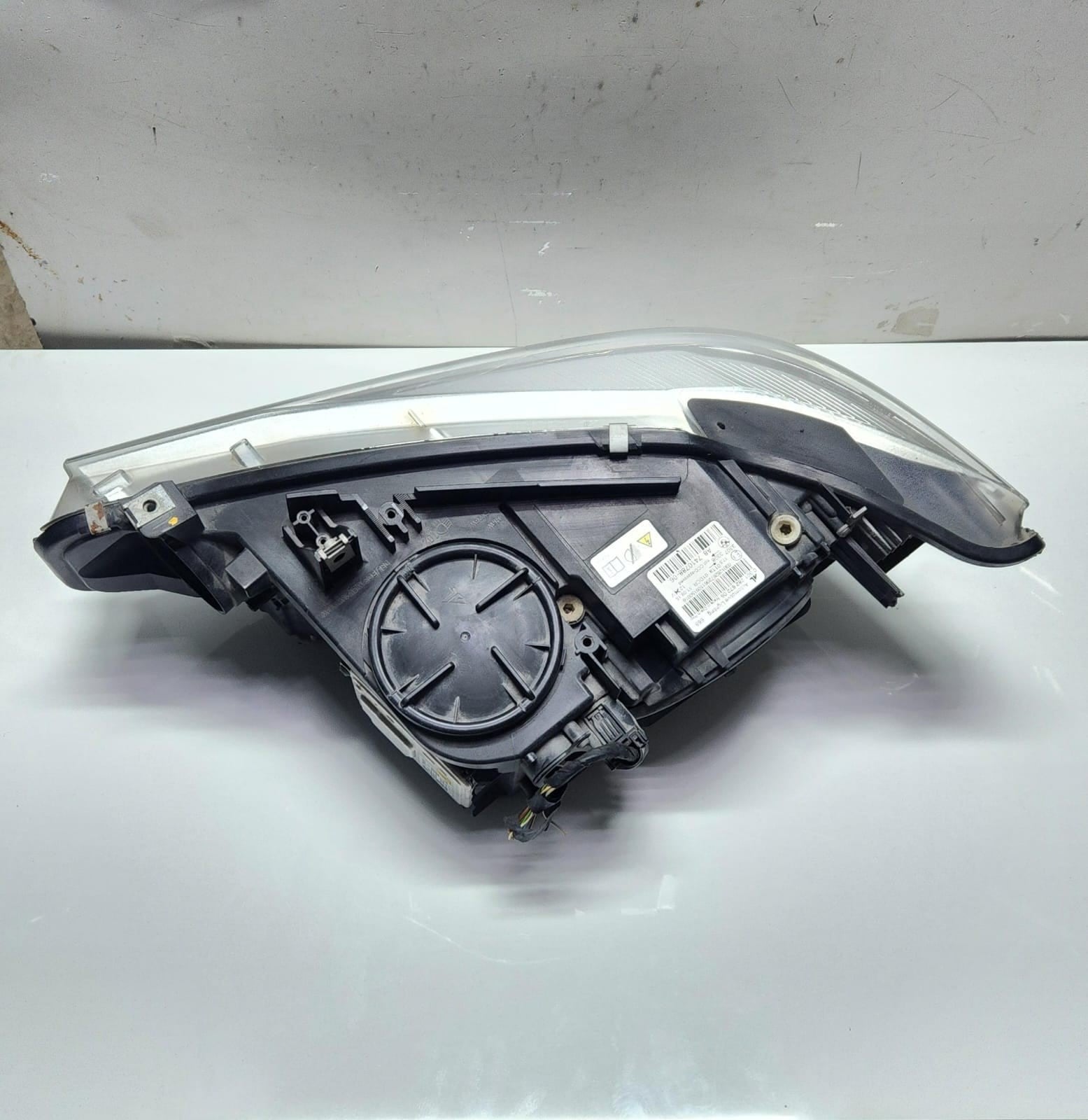 BMW Xenon Headlight Right 7410788 4 Series F32 F33 F36 OEM