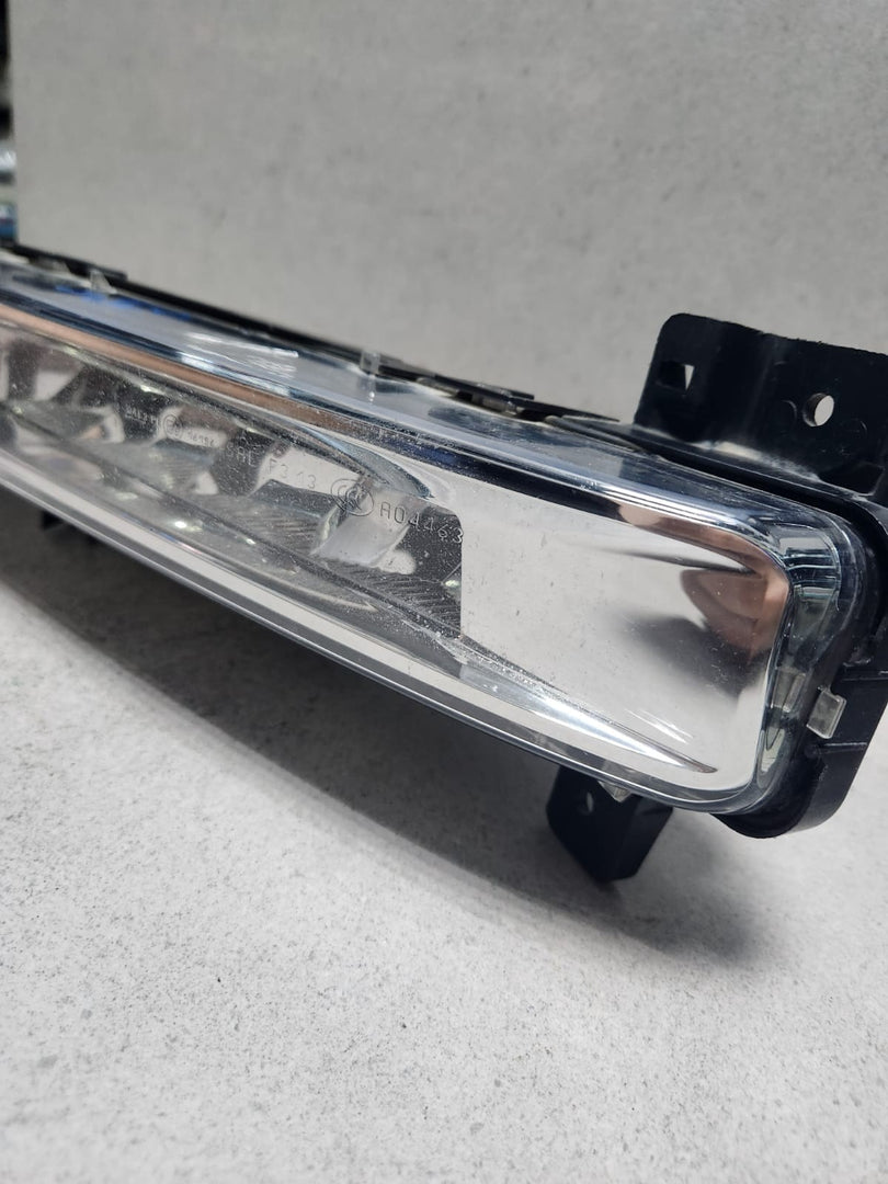 2017-2020 BMW 530i Front Fog Light 7349131 530i 540i G30 G31