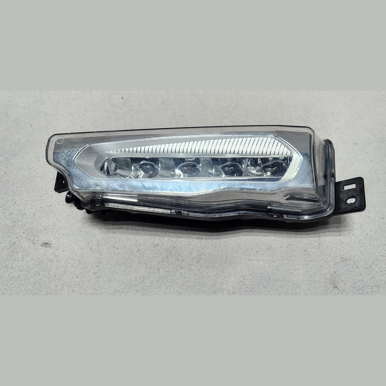 2018-2021 BMW X3 Front Fog Light Led Left 7412527 OEM 