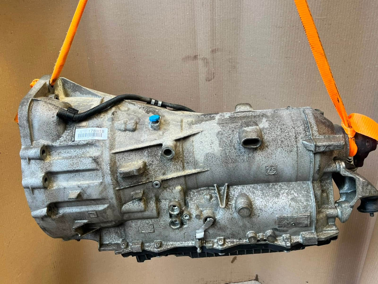 2012-2015 BMW 320I F30 8HP45 Automatic Transmission Assembly 8609950