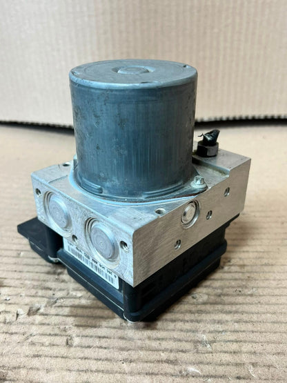 2004-2011 BMW X3 (E83) xDrive 25i ABS HYDRAULIC Pump 3439820 OEM