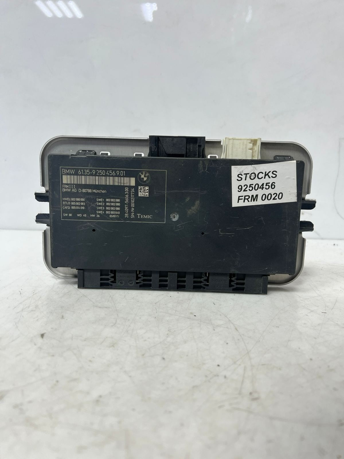 2011-2015 BMW F10 F12 F07 550i 535i Footwell Light Control Module 9250456 OEM