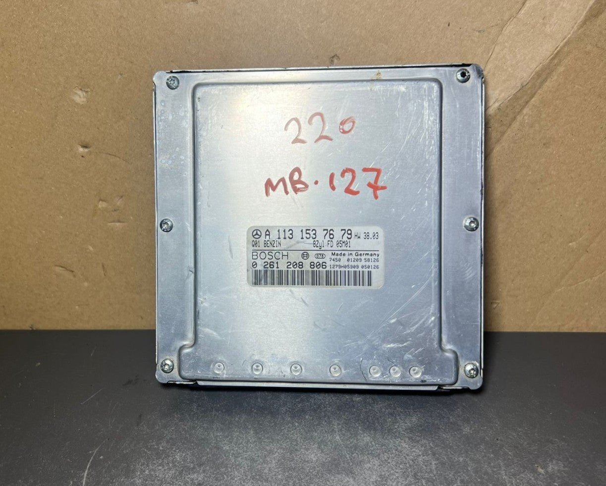 01-06 Mercedes W220 S-Class Engine Control Module Unit ECM ECU A113 1537679