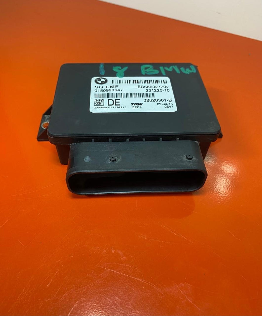 2010-2016 BMW X4 F26 535i Parking Brake Control Module 6863277