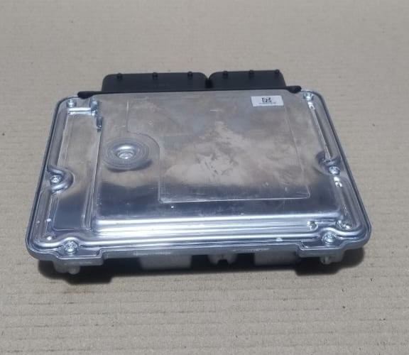 BMW 3 4 F30 F31 F32 F36  N47 ENGINE CONTROL UNIT DME ECU ONLY DDE - 8582279