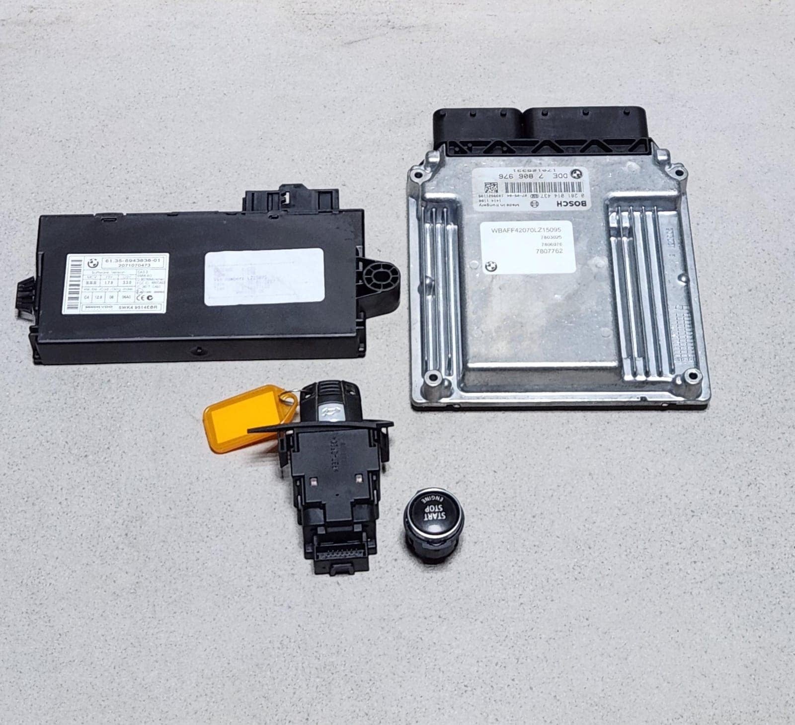 2007-2008 BMW X5 E70 DIESEL 3.0D M57 Engine Control Unit 7806976 X5 E70