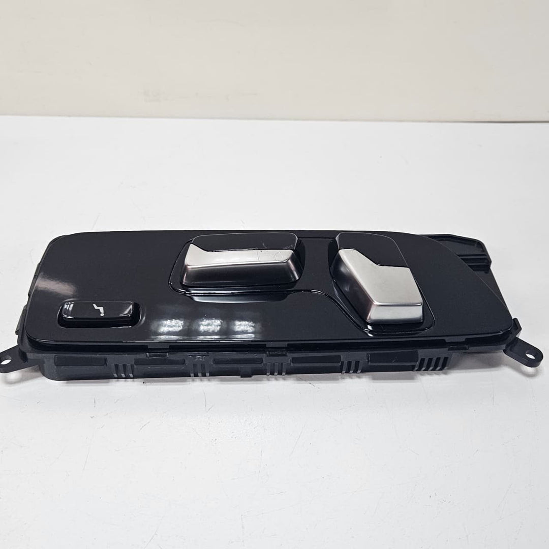 2019-2025 BMW X5 X7 G05 G07 Seat Control Switch 9861514 Rear Right
