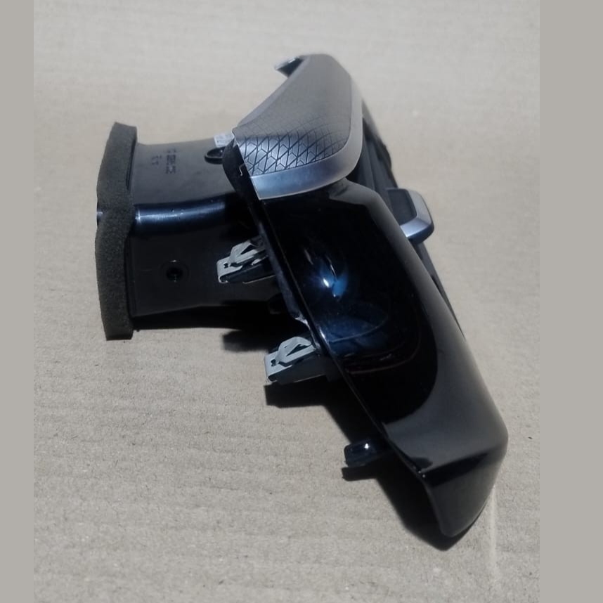 BMW G30 G31 G32 F90 RIGHT DASHBOARD AIR VENT GRILL TRIM RHD 9330858