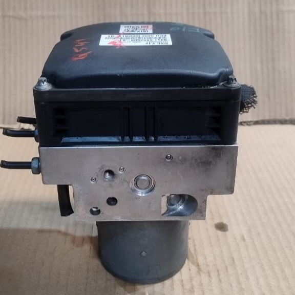 BMW F06 F10 F12 F13 650i 640i 528i 535i 550i ANTI-LOCK BREAKING SYSTEM - 6852808