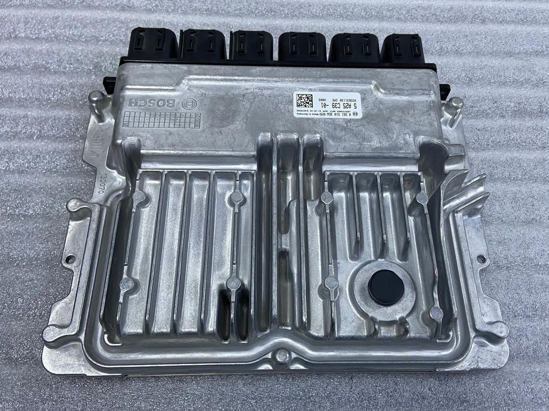 OEM BMW M5 M8 F90 F91 F92 F93 S63 Engine Control Unit ECU Only5A25C39 Brand New