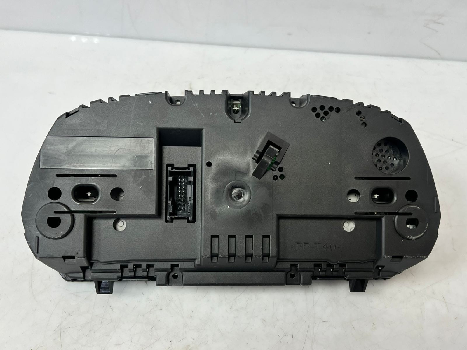 BMW E90 E91 E92 E84 Instrument Cluster SPEEDOMETER Uncoded 9220961 OEM