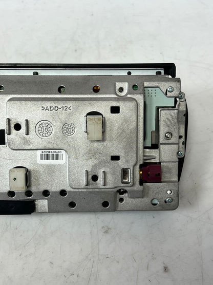 BMW 3' 5' 6' E90 E91 E92 E93 E60 E61 E63 E64 Central Information Display 9215646