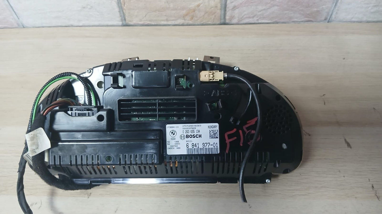 2014-2018 BMW X5 F15 DIGITAL Instrument Cluster 6841977 6WB HUD OPTION