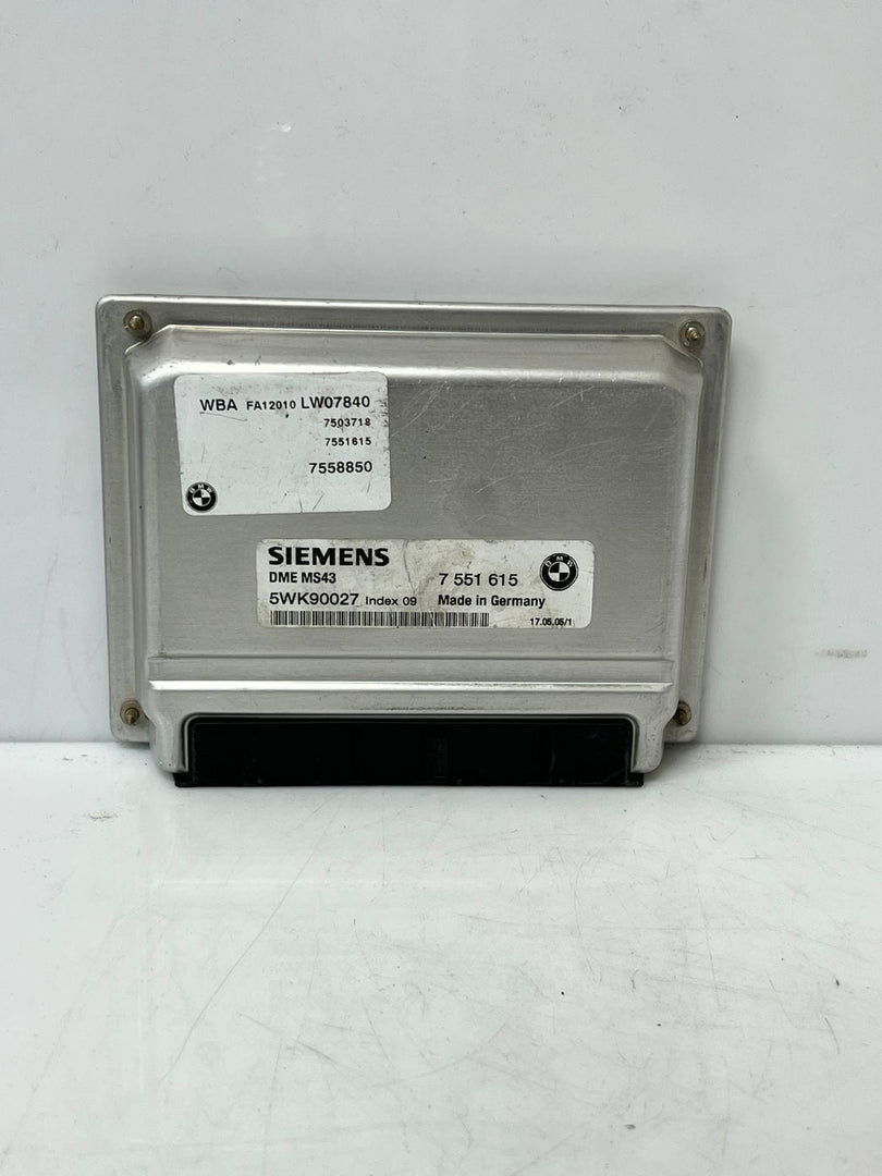 2002-2006 BMW X5 3.0L 5WK90027 MS43 SIEMENS Engine Control Unit ECU 7551615 OEM