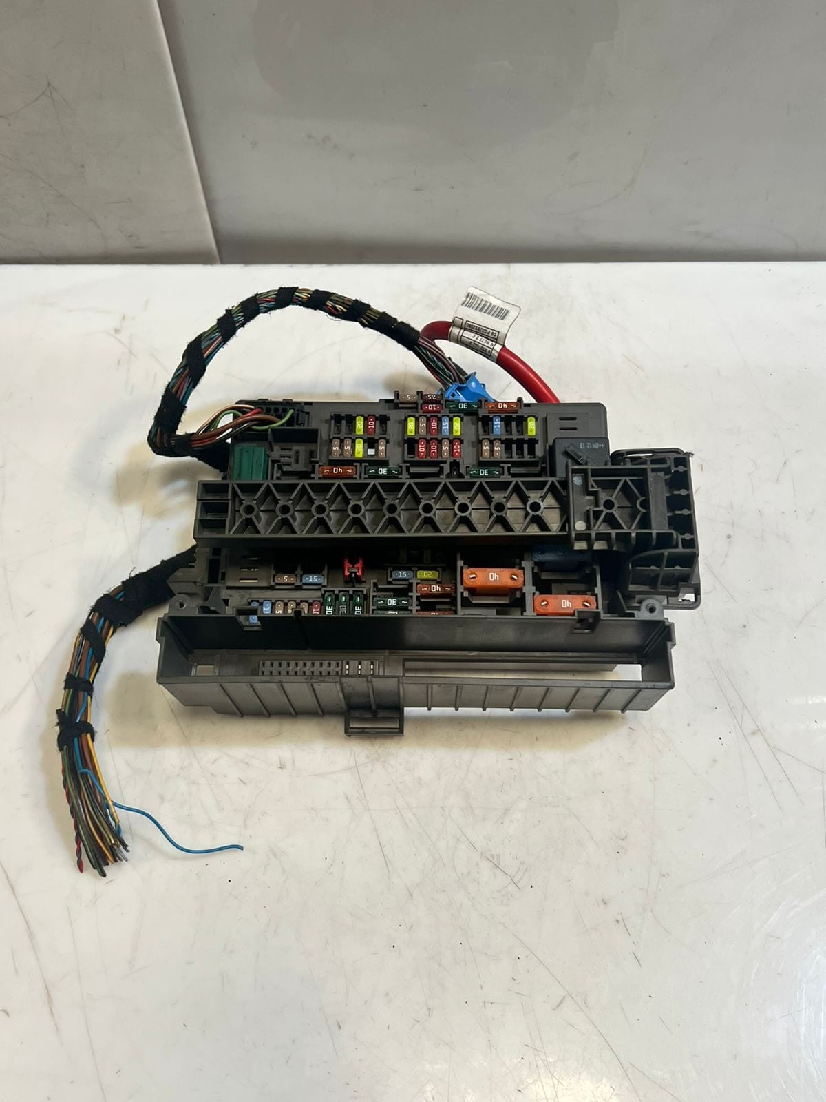 BMW Z4 E89 Sdrive18i Power Distribution Fuse Box Front Plastic Metal 9154971 OEM