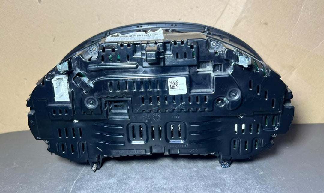2017-2020 Mercedes-Benz W470 X-Class Instrument Cluster Speedometer A470 9009402