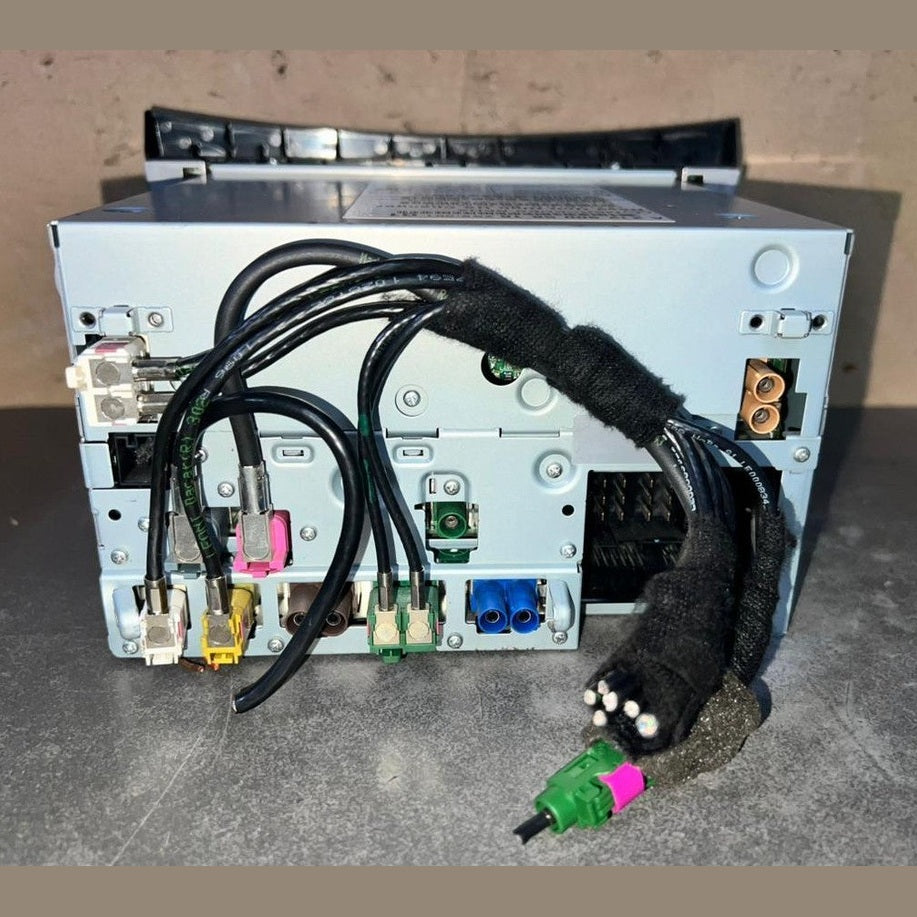 2010-2014 Mercedes W212 E-Class Radio Audio Head Unit CD Player A212 9005818 OEM
