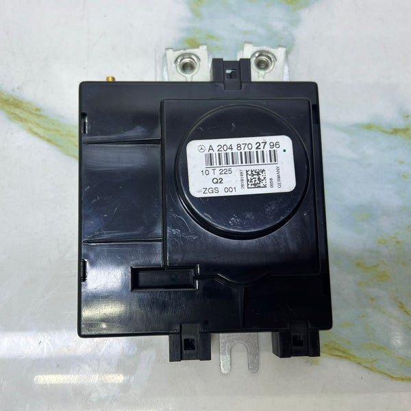 2011-2014 Mercedes-Benz C180 Antenna Amplifier A2048702796 W204 C-Class