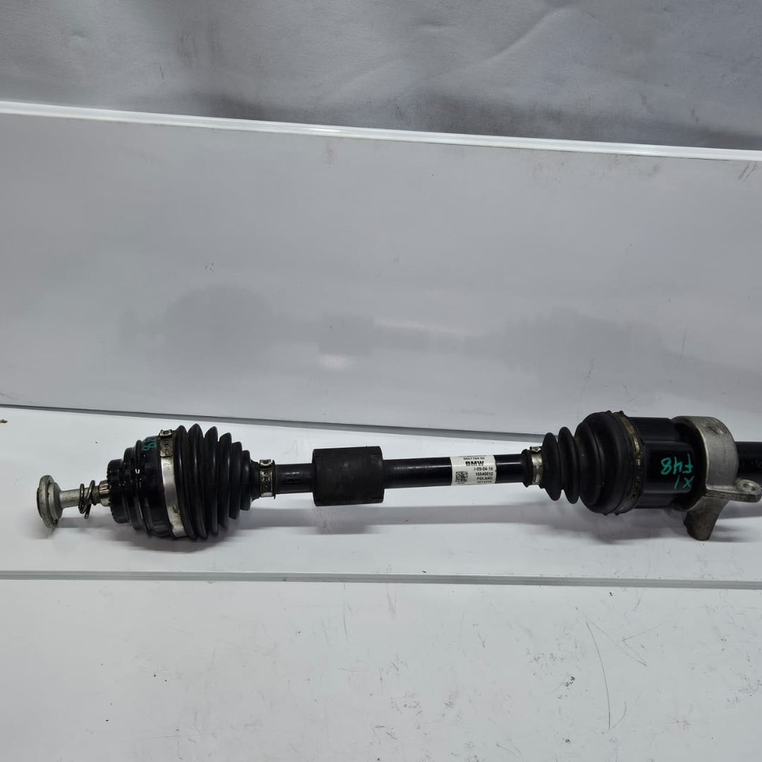 2015-2022 BMW 1 2 Series F52, F45 F46, X1 F48, X2 Front Right Driveshaft 8657704