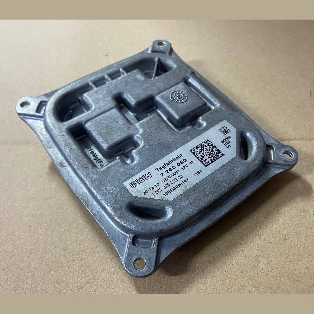 OEM BMW 3 SERIES E92 E93 X5 E70 HEADLIGHT LED DRL MODULE BALLAST 7263052