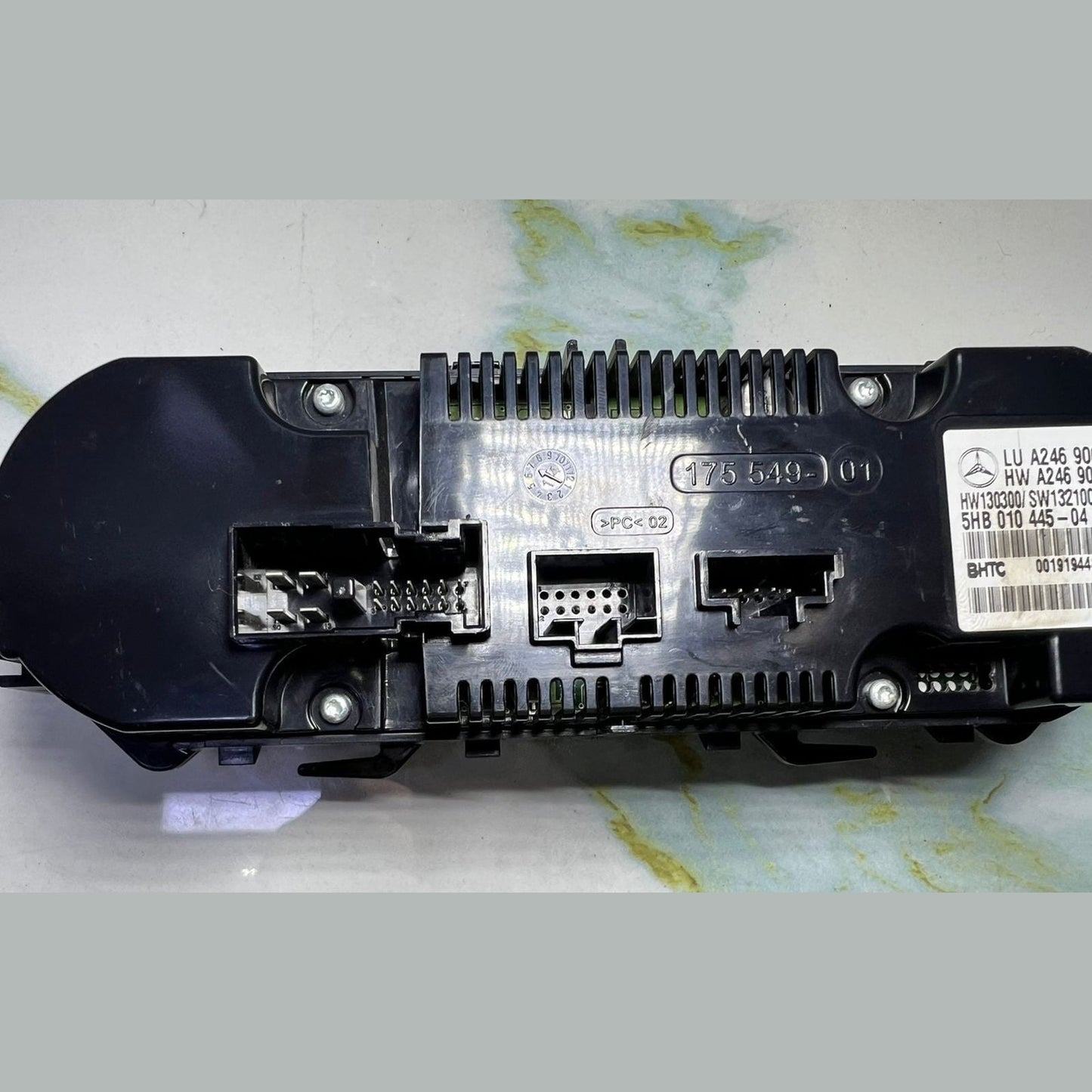 Mercedes Climate Control Panel A2469002208 B Class W246