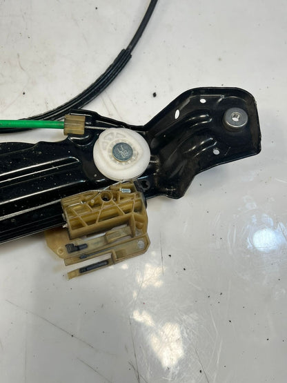 2014 BMW M5 F10 Front RIGHT Door Window Regulator With Motor 7182112 OEM