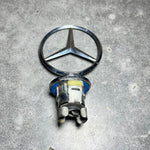 قم بتحميل الصورة إلى عارض الصور، Front Hood Ornament Mounted Star Emblem For Mercedes-Benz C E S AMG Silver Logo