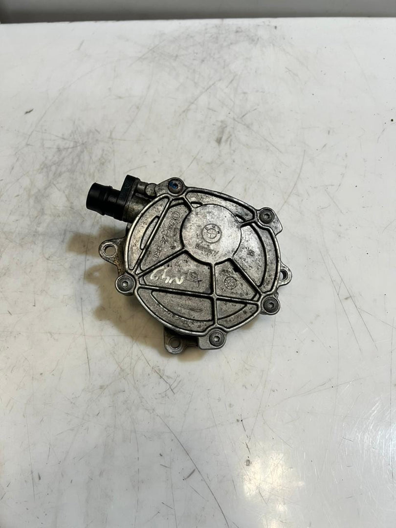 BMW E60 E81 E82 E87 E90 E91 E92 N43 and N46 B20 B Vacuum Pump 7547024 OEM