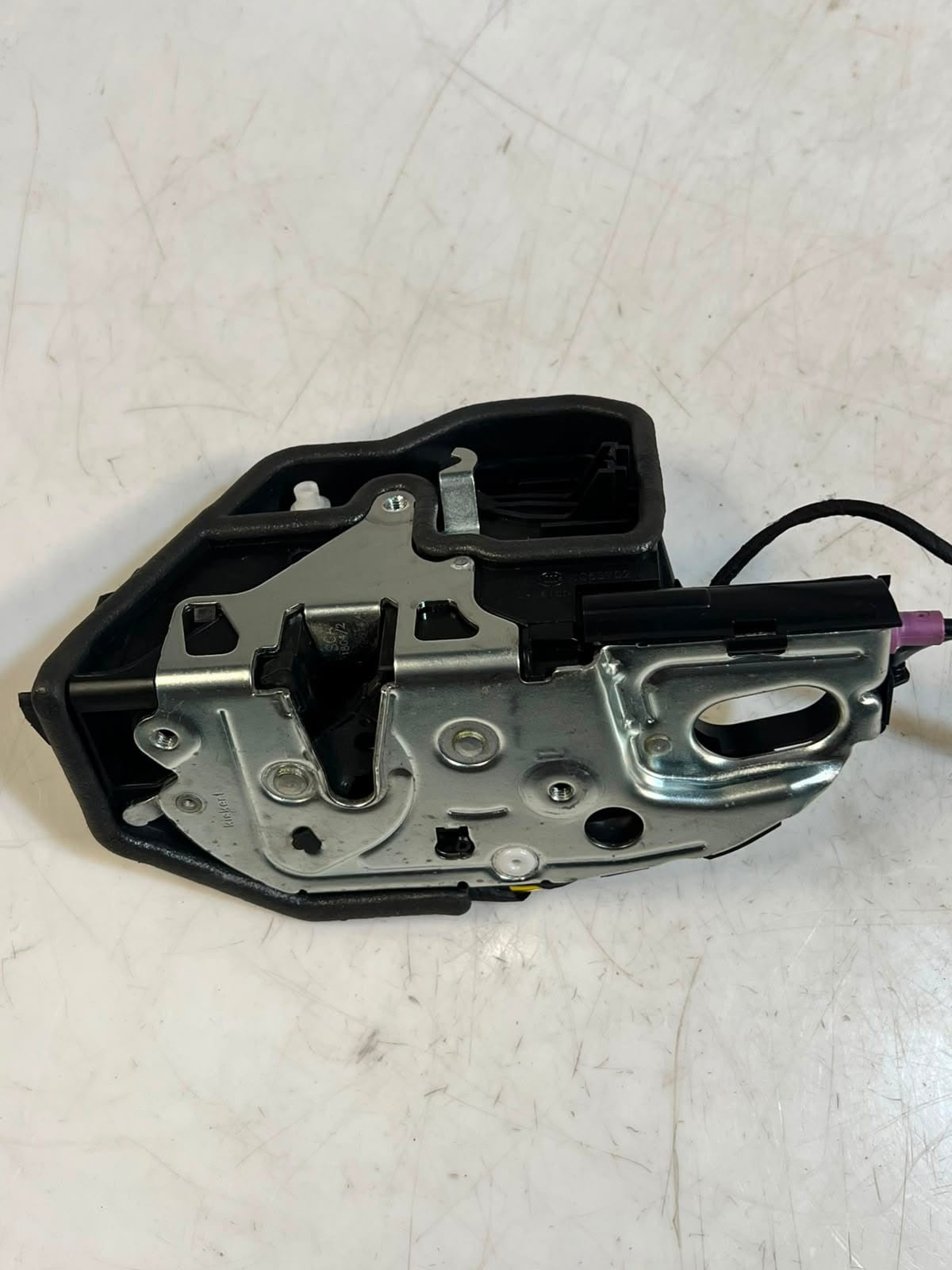 BMW 5' F07 Gran Turismo Door Lock Front Left Auto Soft Close 7149435 OEM