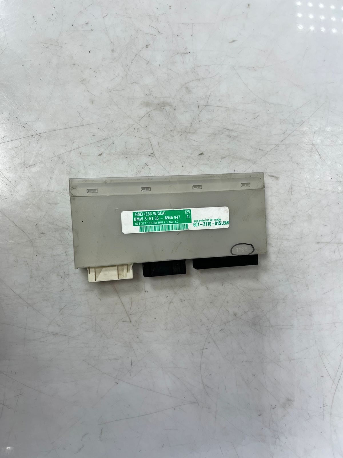 2002-2006 BMW X5 E53 Body Control Module BCM 6946947 OEM