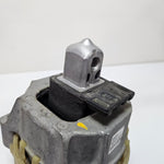 Load image into Gallery viewer, 2018-2023 BMW  5 Series G30 F90 B48B20 530e Engine Mount 6860491