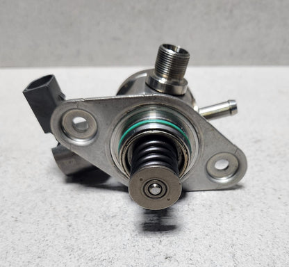 Mercedes-BenzHigh Pressure Fuel Pump A2740700501 W204 W205 W212 W213 C207