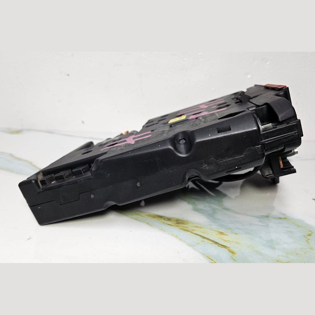 Mercedes W212 Hybrid Positive Battery Terminal Fuse Junction Box A2125406950 OEM