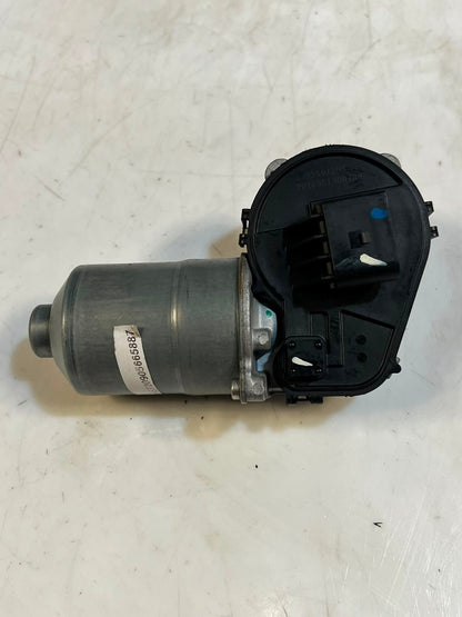 BMW X1 Series F48 RHD Front Windshield Wiper Motor 0390243529 OEM