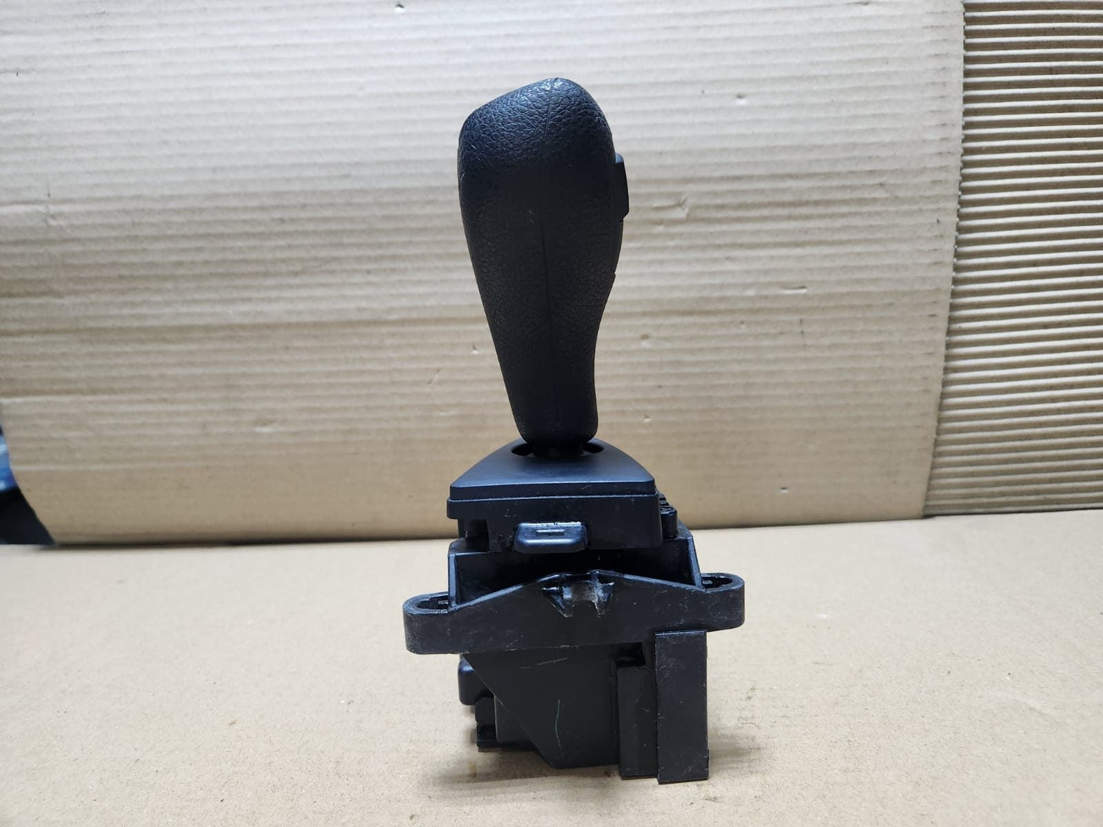2014-2016 BMW 428i Gear Selector 9296896, 3 Series F30 F31 and 1 Series F20 F21
