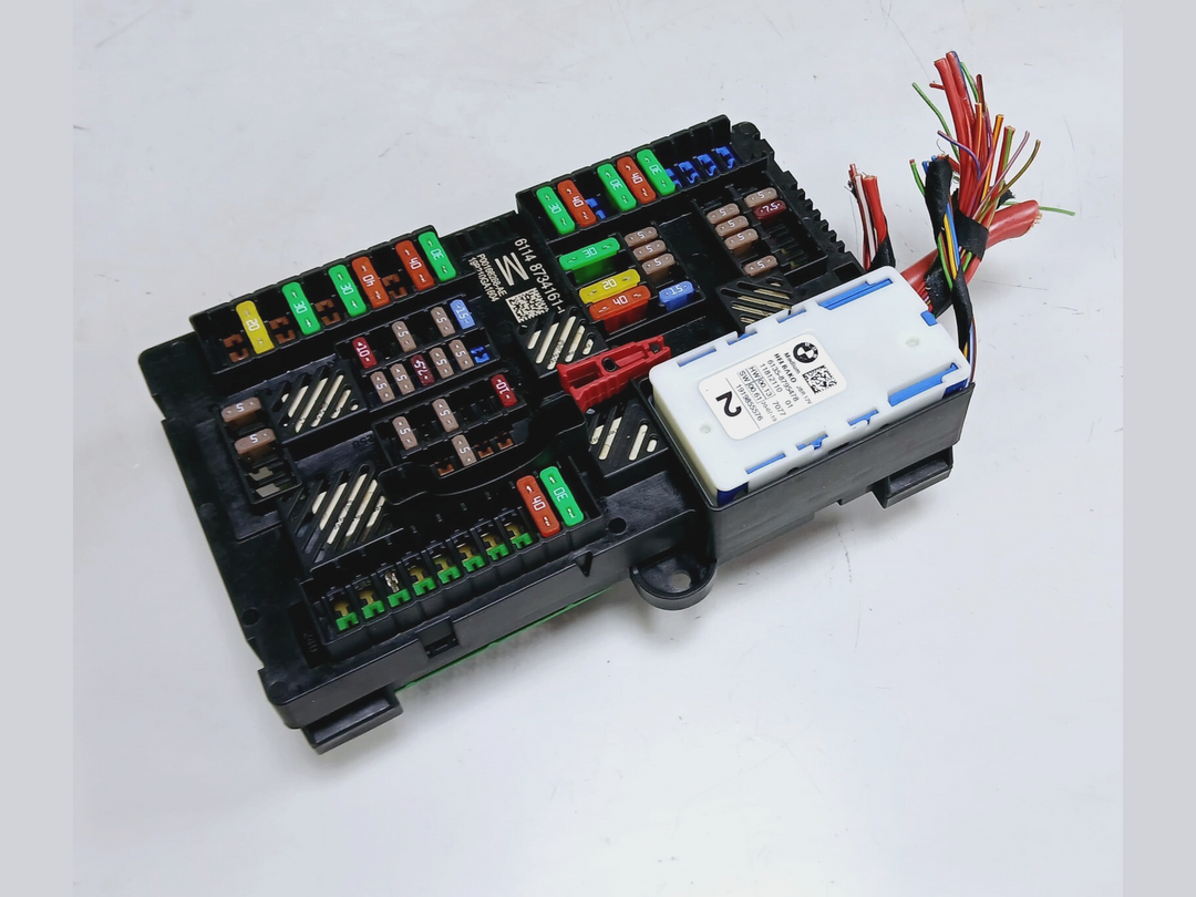 BMW 330I M340 G20 G22 POWER SUPPLY FUSE BOX CONTROL MODULE 8734161 OEM