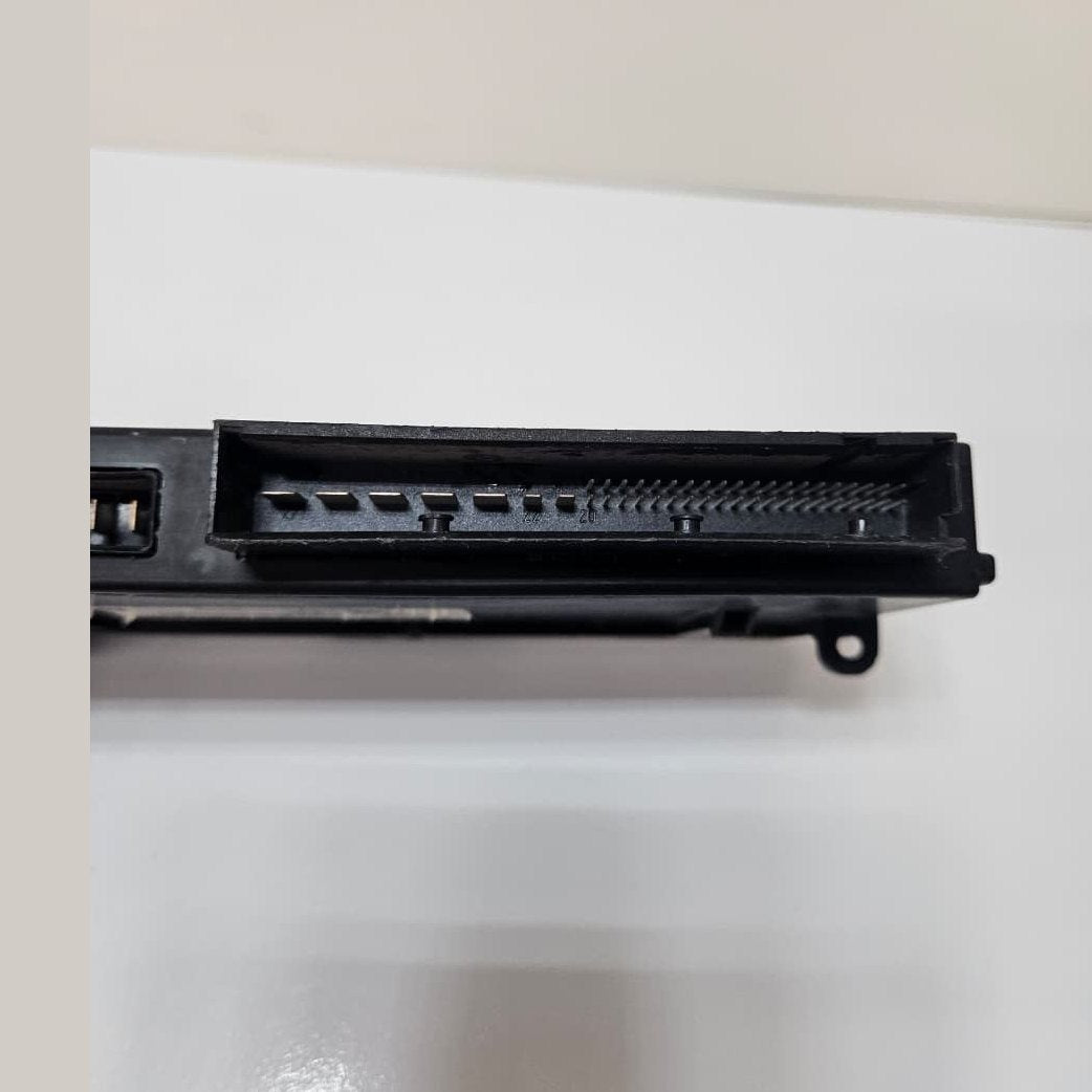 2010-2016 BMW Z4 E90 Body Control Module 9247469 OEM